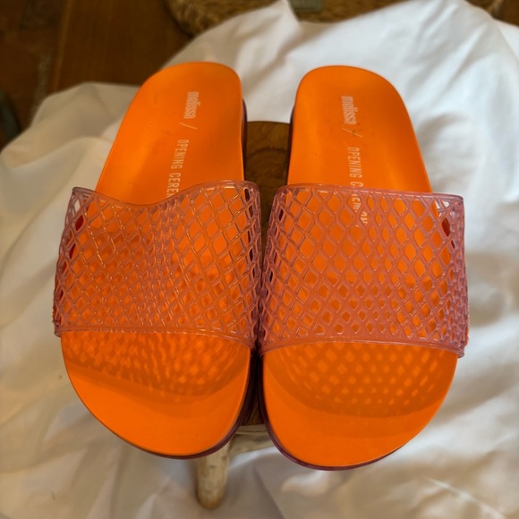 Opening Ceremony X Melissa Size 7 Vibrant Orange and Pink Slides - Picture 5 of 9